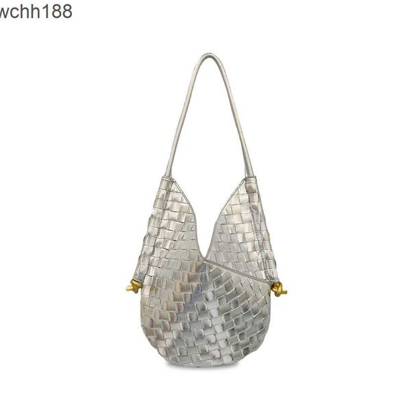 fashion designer underarm lady bag handwoven solstice 2023 shoulder venetas bags cowhide bottegas basket leather for women wanyj 375o
fashion designer underarm lady bag handwoven solstice 2023 shoulder venetas bags cowhide bottegas basket leather for women wanyj 375o