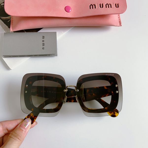 outdoor sports miu sunglasses for women's branded glasses, luxury designer for men's driving windshield sunglasses, White;black
outdoor sports miu sunglasses for women's branded glasses, luxury designer for men's driving windshield sunglasses, White;black