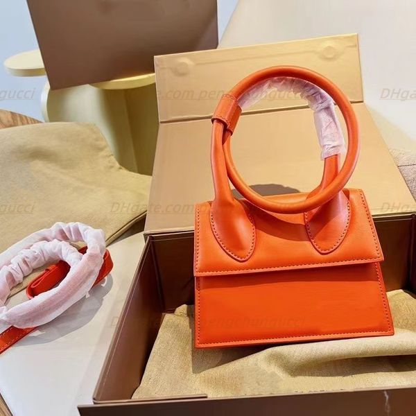 luxury brand shoulder bag adjustable and stretchable shoulder straps ladies designer totes plain minimalist women flap leather shoulder bags
luxury brand shoulder bag adjustable and stretchable shoulder straps ladies designer totes plain minimalist women flap leather shoulder bags