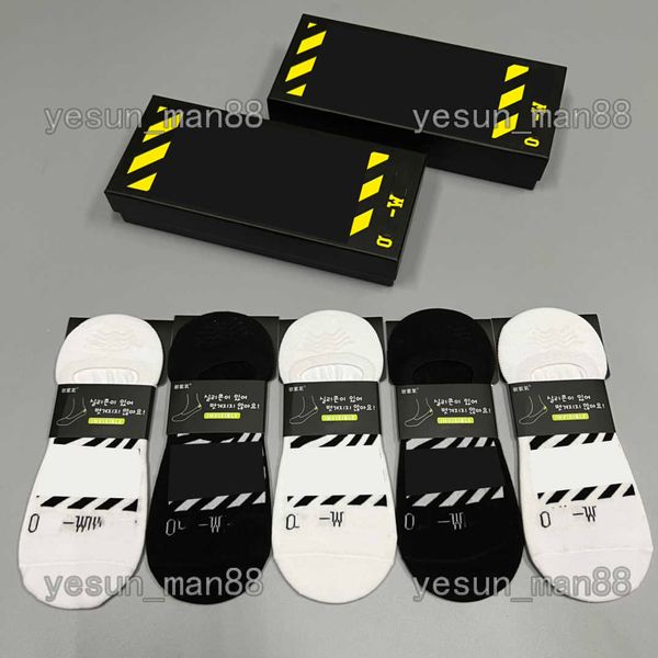 designer luxury offs short socks white fashion mens and womens casual cotton breathable 5 pairs sock with box, Black
designer luxury offs short socks white fashion mens and womens casual cotton breathable 5 pairs sock with box, Black