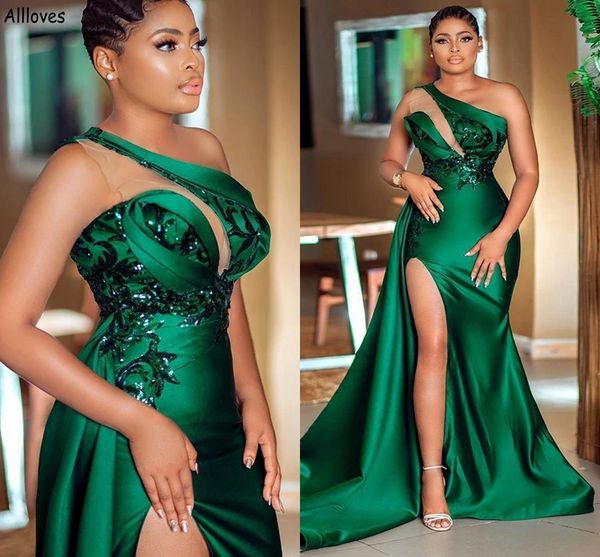 dark green south african nigeria girls bridesmaid dresses long mermaid one shoulder shiny sequined appliques maid of honor gowns peplum thig, White;pink
dark green south african nigeria girls bridesmaid dresses long mermaid one shoulder shiny sequined appliques maid of honor gowns peplum thig, White;pink