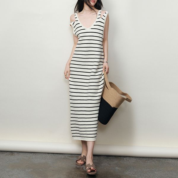 518 l 2023 runway dress v neck sleeveless white dress empire brand same style dress flora print womens clothes yl, Black
518 l 2023 runway dress v neck sleeveless white dress empire brand same style dress flora print womens clothes yl, Black