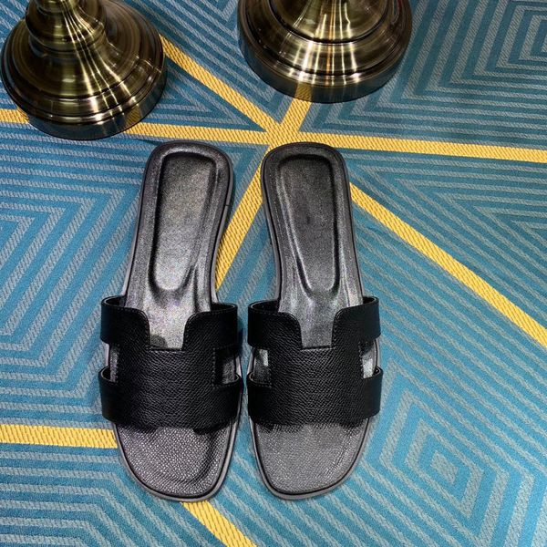 621s sandals luxury flat sandals various styles slippers solid color palm print grain bright leather beach casual indoor full set of accesso, Black
621s sandals luxury flat sandals various styles slippers solid color palm print grain bright leather beach casual indoor full set of accesso, Black