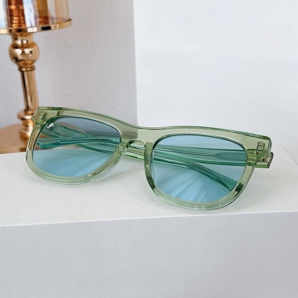 sunglasses polaroid lens designer women's men's goggles high fashion eyewear glasses frame retro metal sun belt box, White;black
sunglasses polaroid lens designer women's men's goggles high fashion eyewear glasses frame retro metal sun belt box, White;black