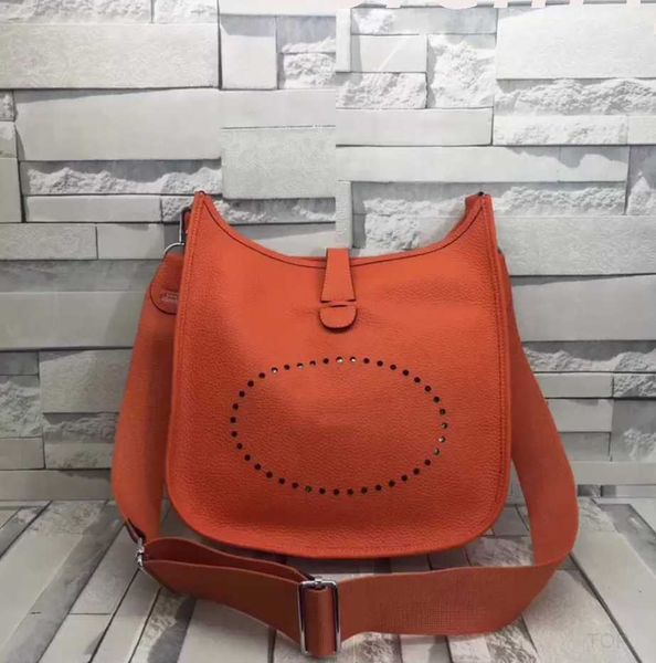 really luxury paris designer lady nobility handbags bag shoulder crossbody tote bags genuine calfskin soft leather purse wallets messenger l
really luxury paris designer lady nobility handbags bag shoulder crossbody tote bags genuine calfskin soft leather purse wallets messenger l