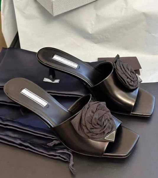 elegant summer brushed leather sandals shoes women rose flower varnished heel metal lettering logo slip on slide lady slippers excellent wal, Black
elegant summer brushed leather sandals shoes women rose flower varnished heel metal lettering logo slip on slide lady slippers excellent wal, Black