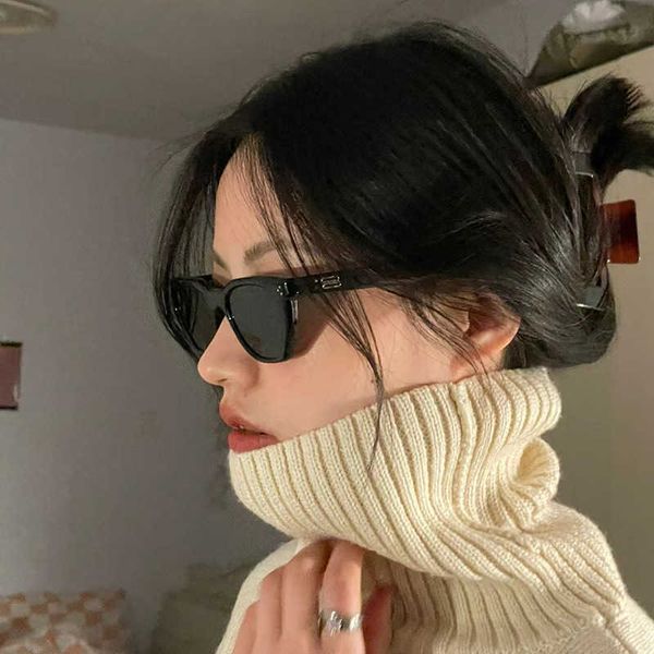 2023 new gm sunglasses women's senior sense fashion korean version uv sun proof narrow frame square sunglasses men, White;black
2023 new gm sunglasses women's senior sense fashion korean version uv sun proof narrow frame square sunglasses men, White;black