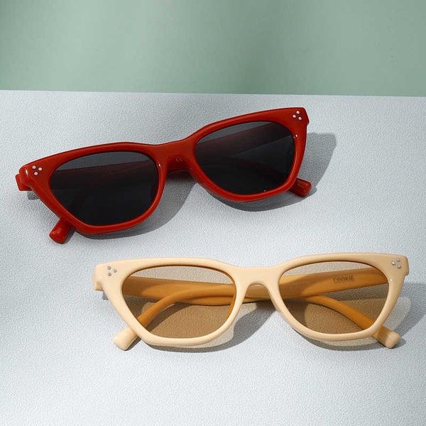 2023 new korean board sunglasses men and personality irregular fashion tr sunglasses for women, White;black
2023 new korean board sunglasses men and personality irregular fashion tr sunglasses for women, White;black