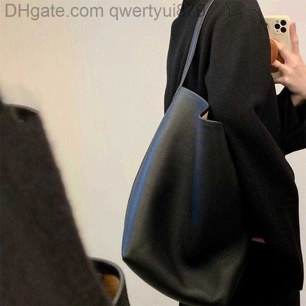 shoulder designer bag the row bucket bag big versatile new tote handbag large capacity single shoulder portable leather fup8
shoulder designer bag the row bucket bag big versatile new tote handbag large capacity single shoulder portable leather fup8