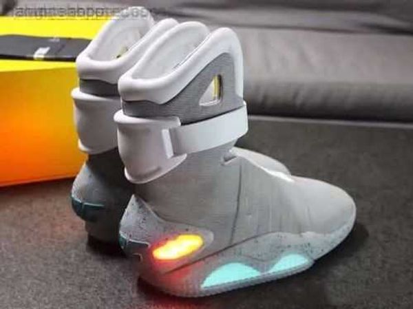 2023 new boots automatic laces air mag sneakers marty mcfly's led outdoor shoes man back to the future glow in the dark gray boots mcfl, Black
2023 new boots automatic laces air mag sneakers marty mcfly's led outdoor shoes man back to the future glow in the dark gray boots mcfl, Black