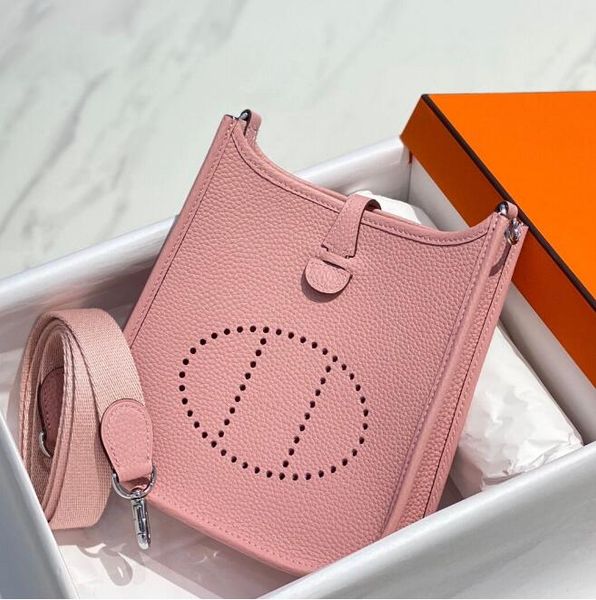 2023 designer high edition h e leather bag luxury with scarf hollow out women's men's handbag removable shoulder strap mini metal
2023 designer high edition h e leather bag luxury with scarf hollow out women's men's handbag removable shoulder strap mini metal
