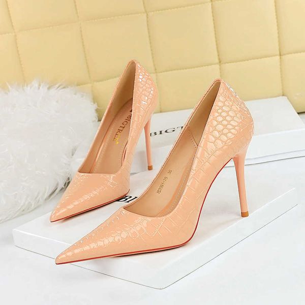 2023 high heel shoes womens snake pattern thin heels patent leather pumps dress shoes, Black
2023 high heel shoes womens snake pattern thin heels patent leather pumps dress shoes, Black