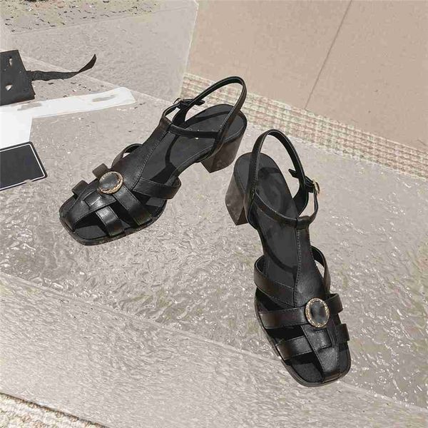fashion sandals luxury design 2023 channel women's high heels business work leather canvas casual student sandals 015-08, Black
fashion sandals luxury design 2023 channel women's high heels business work leather canvas casual student sandals 015-08, Black