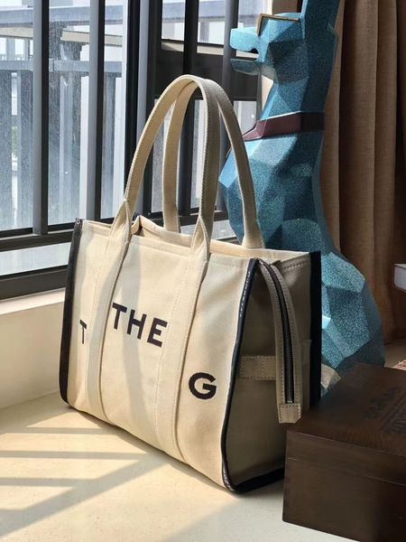 shopping tote bag crossbody bag black large capacity tote bag four seasons business trip travel leather hand bill of lading shoulder wallet
shopping tote bag crossbody bag black large capacity tote bag four seasons business trip travel leather hand bill of lading shoulder wallet