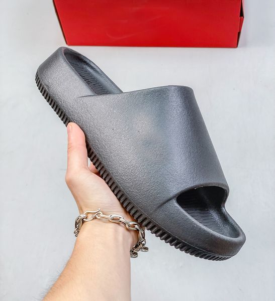 designer men women classic slippers fashion rubber slide summer beach sandals victori one slides brand slipper black white red blue sliders
designer men women classic slippers fashion rubber slide summer beach sandals victori one slides brand slipper black white red blue sliders
