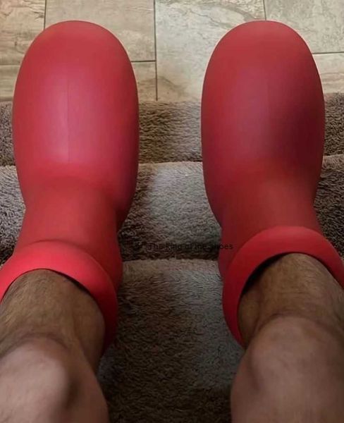2023 mschf big red boot astro red solid round toe flat rubber boots trendy shoes, Black
2023 mschf big red boot astro red solid round toe flat rubber boots trendy shoes, Black