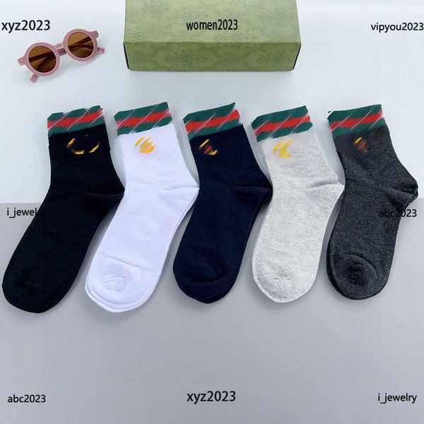 designer women sock multi color stripe decoration girl socks letter printing lady hosiery stockings #including box, Black;white
designer women sock multi color stripe decoration girl socks letter printing lady hosiery stockings #including box, Black;white