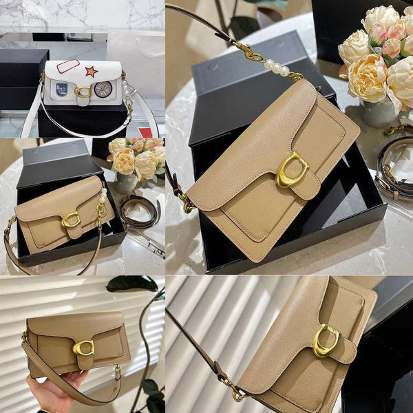 new evening bags designer c's pillow tabby shoulder bag women pure color handbag retro cloudy purses handbags supper soft leather 23013
new evening bags designer c's pillow tabby shoulder bag women pure color handbag retro cloudy purses handbags supper soft leather 23013