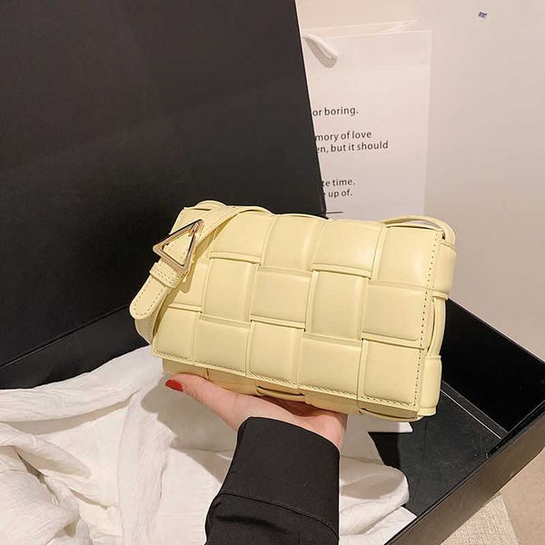 luxury bottegass venetas jodie woven cloud tote 2023 purse style high beauty bag pitaya fashionable versatile one shoulder cross body women&
luxury bottegass venetas jodie woven cloud tote 2023 purse style high beauty bag pitaya fashionable versatile one shoulder cross body women&