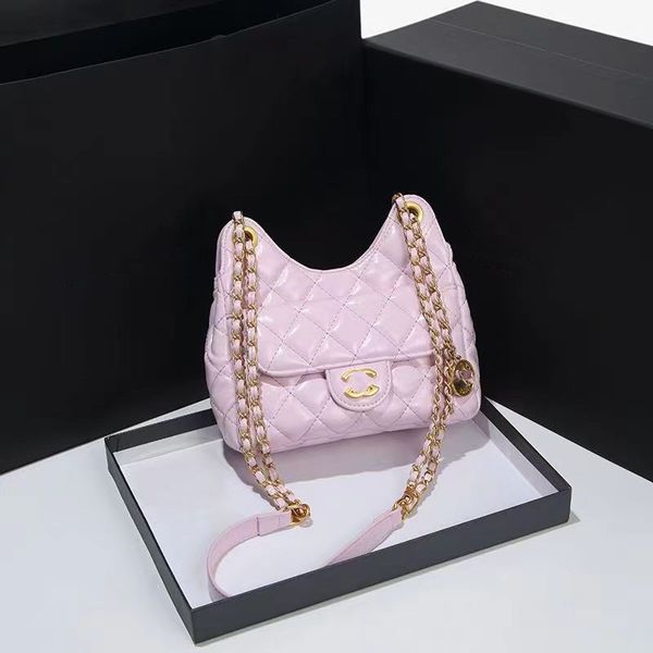 the latest leather ringer chain bag fashion new shoulder bag crossbody bag manufacturers direct sales
the latest leather ringer chain bag fashion new shoulder bag crossbody bag manufacturers direct sales
