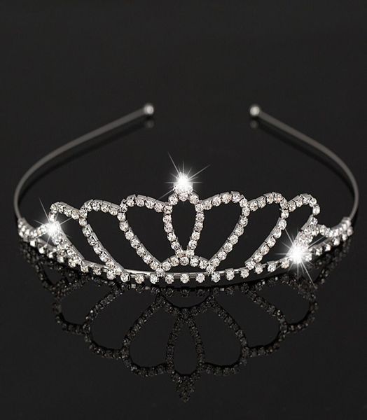 pageant silver plated crown headband wedding tiaras accessories new design beautiful shiny crystal bridal tiara par3187404, White;golden
pageant silver plated crown headband wedding tiaras accessories new design beautiful shiny crystal bridal tiara par3187404, White;golden