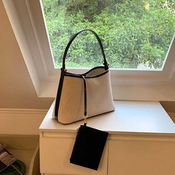 bag niche design women's bag herringbone canvas single shoulder bucket bag underarm bag temperament handbag
bag niche design women's bag herringbone canvas single shoulder bucket bag underarm bag temperament handbag