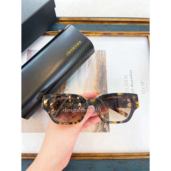 designer sunglasses2023 new bb family sunglasses, female ins fashion blogger, same style sunglasses, street shooting master sunglasses, White;black
designer sunglasses2023 new bb family sunglasses, female ins fashion blogger, same style sunglasses, street shooting master sunglasses, White;black