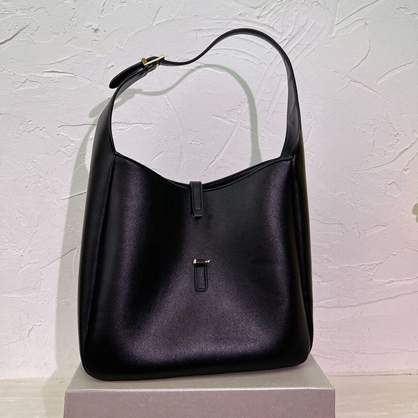 bucket bag underarm genuine leather shoulder shopping bags crossbody handbags women messenger designer handbag purse lady pouch removable st
bucket bag underarm genuine leather shoulder shopping bags crossbody handbags women messenger designer handbag purse lady pouch removable st