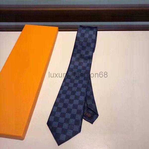 mens luxury necktie damier quilted ties plaid designer tie silk tie with box black blue white good necktie, Blue;purple
mens luxury necktie damier quilted ties plaid designer tie silk tie with box black blue white good necktie, Blue;purple