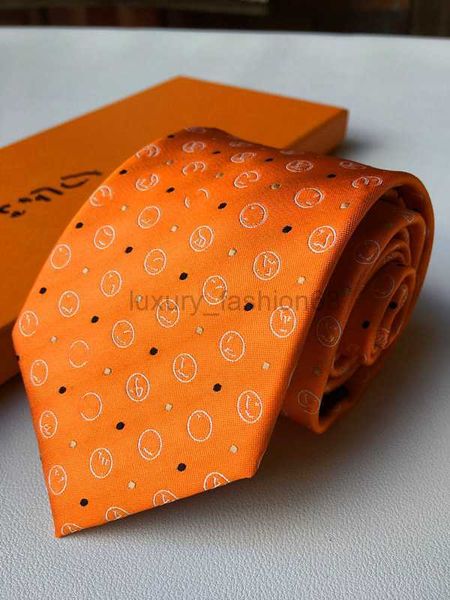new business designer mens silk neck ties kinny slim narrow polka dotted letter jacquard woven neckties hand made in many styles with box, Blue;purple
new business designer mens silk neck ties kinny slim narrow polka dotted letter jacquard woven neckties hand made in many styles with box, Blue;purple