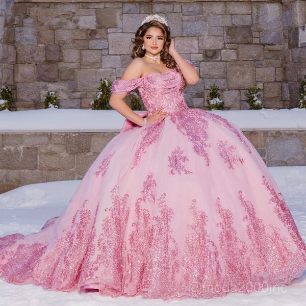 pink gillter quinceanera dresses ball gown sweet 15 16 year corset lace-up princess prom dress vestidos de 15 anos anos, Blue;red
pink gillter quinceanera dresses ball gown sweet 15 16 year corset lace-up princess prom dress vestidos de 15 anos anos, Blue;red