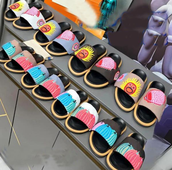 designer pool pillow mules sandals couples slippers men women summer flat shoes fashion beach slippers slides adjustable velcro strap a6, Black
designer pool pillow mules sandals couples slippers men women summer flat shoes fashion beach slippers slides adjustable velcro strap a6, Black
