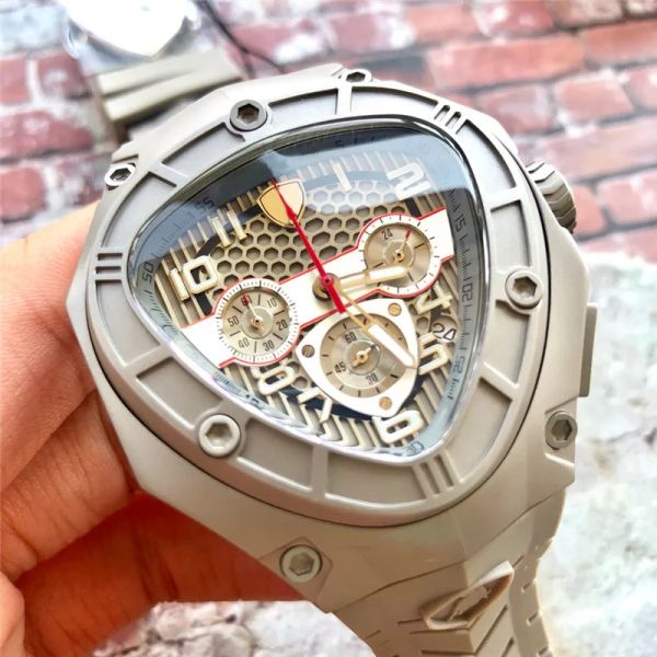u1 grade aaa men's watch, stainless steel case, quartz movement, triangular dial, rubber strap designer watches moissanite watch, Slivery;golden
u1 grade aaa men's watch, stainless steel case, quartz movement, triangular dial, rubber strap designer watches moissanite watch, Slivery;golden