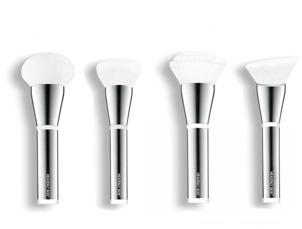 new brand makeup brushes it cosmetics heavenly skin 701 702 703 704 blending powder foundation contour make up brush kit tools5380985
new brand makeup brushes it cosmetics heavenly skin 701 702 703 704 blending powder foundation contour make up brush kit tools5380985