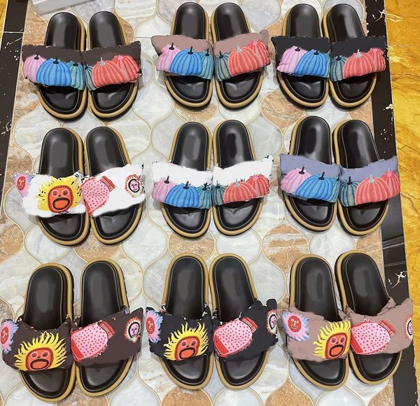 designer sandals pool pillow flat mules slipper famous designer slides women shoes flip flop padded front strap slippers summer fashion slid, Black
designer sandals pool pillow flat mules slipper famous designer slides women shoes flip flop padded front strap slippers summer fashion slid, Black