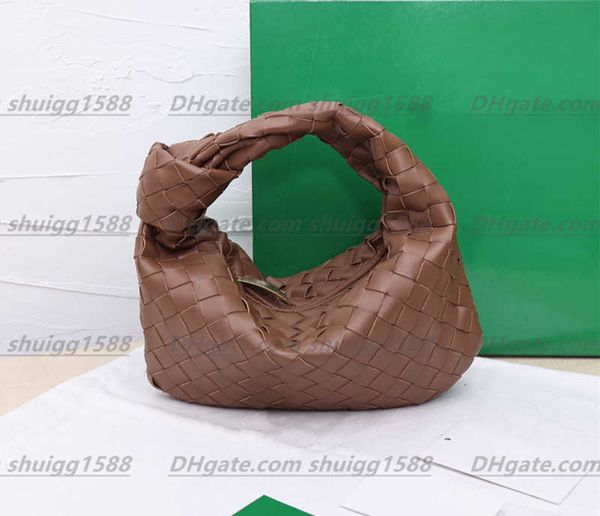 armpit shoulder bag fashion woven leather handbag luxury designer moon shaped medium bags women' cosmetic bags cross purses
armpit shoulder bag fashion woven leather handbag luxury designer moon shaped medium bags women' cosmetic bags cross purses