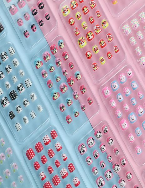 24pcsset candy false nail tips press on children cartoon full cover kid glue self fake nail art for girls manicure tips1740604, Red;gold
24pcsset candy false nail tips press on children cartoon full cover kid glue self fake nail art for girls manicure tips1740604, Red;gold