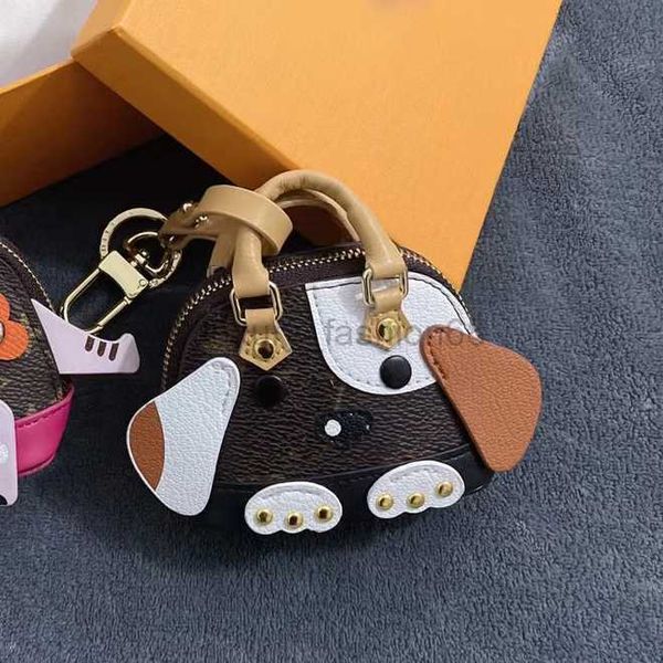 designer fashion key buckle bag car keychain handmade leather keychains man woman purse bags pendant accessories, Silver
designer fashion key buckle bag car keychain handmade leather keychains man woman purse bags pendant accessories, Silver