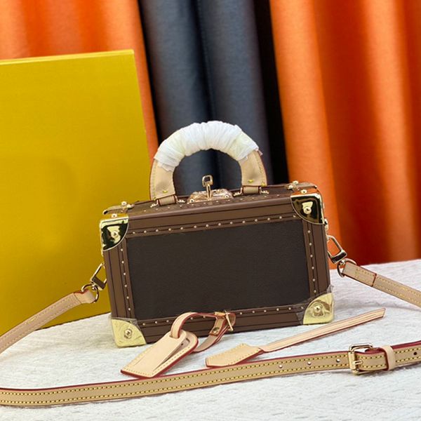 classic trunk bag jewelry hard box tote bag handbags old flower genuine leather crossbody shoulder bag women storage makeup cosmetic case ba
classic trunk bag jewelry hard box tote bag handbags old flower genuine leather crossbody shoulder bag women storage makeup cosmetic case ba