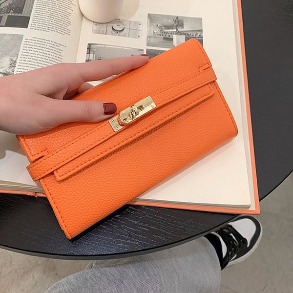 luxury designer wallet women handbag fashionable solid color lychee pattern medium length pu material multiple card slots id slots
luxury designer wallet women handbag fashionable solid color lychee pattern medium length pu material multiple card slots id slots