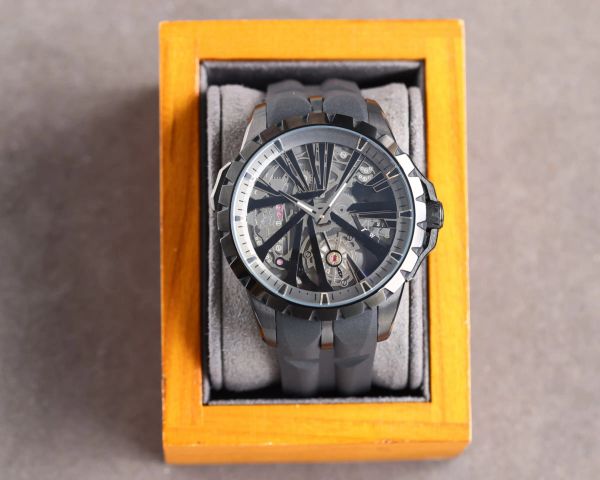 men's watch stainless steel case mechanical automatic chain sports rubber strap movement watches watches designer watches, Slivery;golden
men's watch stainless steel case mechanical automatic chain sports rubber strap movement watches watches designer watches, Slivery;golden