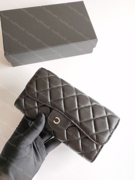 new wallets luxury brand design letter plaid cc chain clutch lambskin diamond pattern pouch women's le boy long wallet ball pattern 500, Red;black
new wallets luxury brand design letter plaid cc chain clutch lambskin diamond pattern pouch women's le boy long wallet ball pattern 500, Red;black