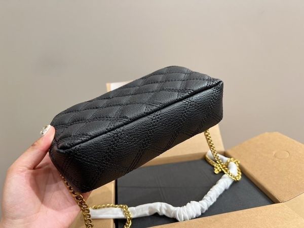 2023 new women's bag small square bag versatile shoulder bag mobile bag crossbody bag
2023 new women's bag small square bag versatile shoulder bag mobile bag crossbody bag