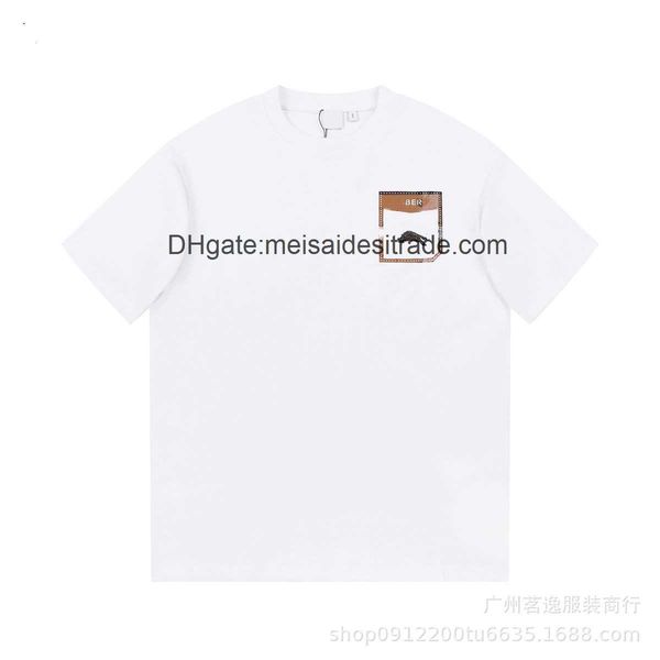 aaaaa designer luxury t-shirt bur brand the correct version bu family's minimalist fake pocket printed t-shirt with short sleeves versa, White;black
aaaaa designer luxury t-shirt bur brand the correct version bu family's minimalist fake pocket printed t-shirt with short sleeves versa, White;black