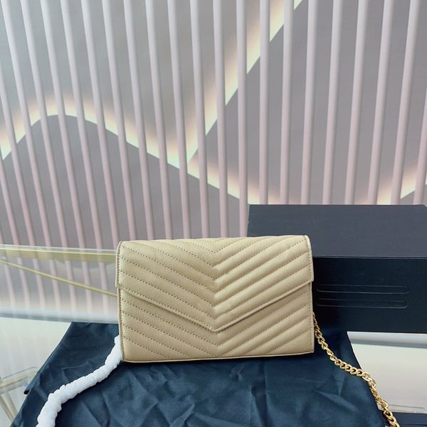 white women designer bag crossbody bag leather metal locking buckle spring fashion single shoulder bag luxury handbag
white women designer bag crossbody bag leather metal locking buckle spring fashion single shoulder bag luxury handbag