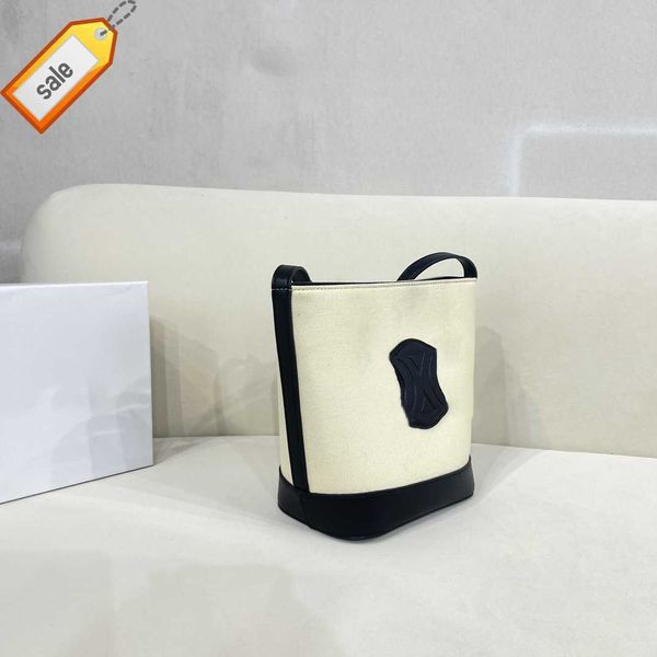 luxury designer bags handbags shoulder crossbody bags tote woman's bucket bag new fashion texture messenger bag multifunctional envelop
luxury designer bags handbags shoulder crossbody bags tote woman's bucket bag new fashion texture messenger bag multifunctional envelop