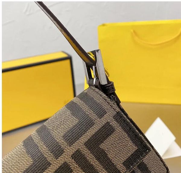 fashion handbag women shoulder bags luxury casual small crossbody bag wallet 2023winter designer messenger ladies
fashion handbag women shoulder bags luxury casual small crossbody bag wallet 2023winter designer messenger ladies