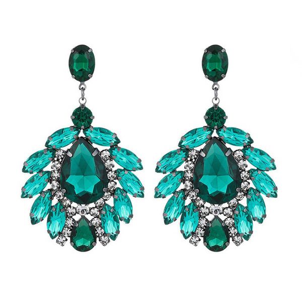 fashionable new style, exaggerated personality, leaf crystal earrings, alloy diamond inlaid water drop shaped earrings for women harry, Silver
fashionable new style, exaggerated personality, leaf crystal earrings, alloy diamond inlaid water drop shaped earrings for women harry, Silver