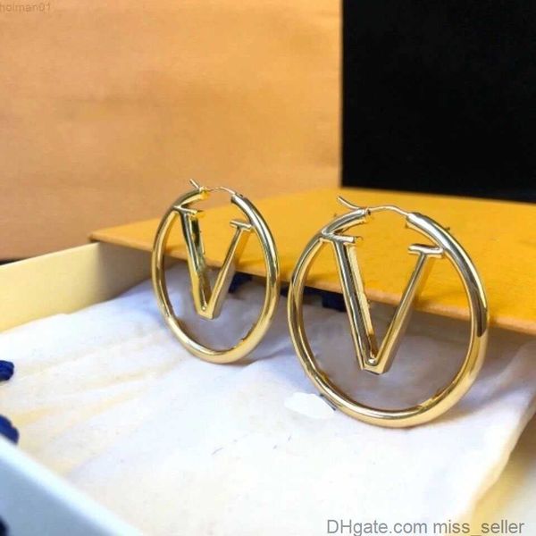 gold fashion hoop earrings for lady women party luxury ear pendants wedding lovers gift anniversary engagement jewelry for bride missseller, Golden;silver
gold fashion hoop earrings for lady women party luxury ear pendants wedding lovers gift anniversary engagement jewelry for bride missseller, Golden;silver