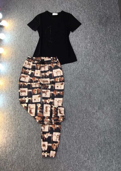 designer womens two piece pants round neck diamonds black short-sleeved t-shirt animals pattern comfortable casual pant fashion tracksuits w, White
designer womens two piece pants round neck diamonds black short-sleeved t-shirt animals pattern comfortable casual pant fashion tracksuits w, White